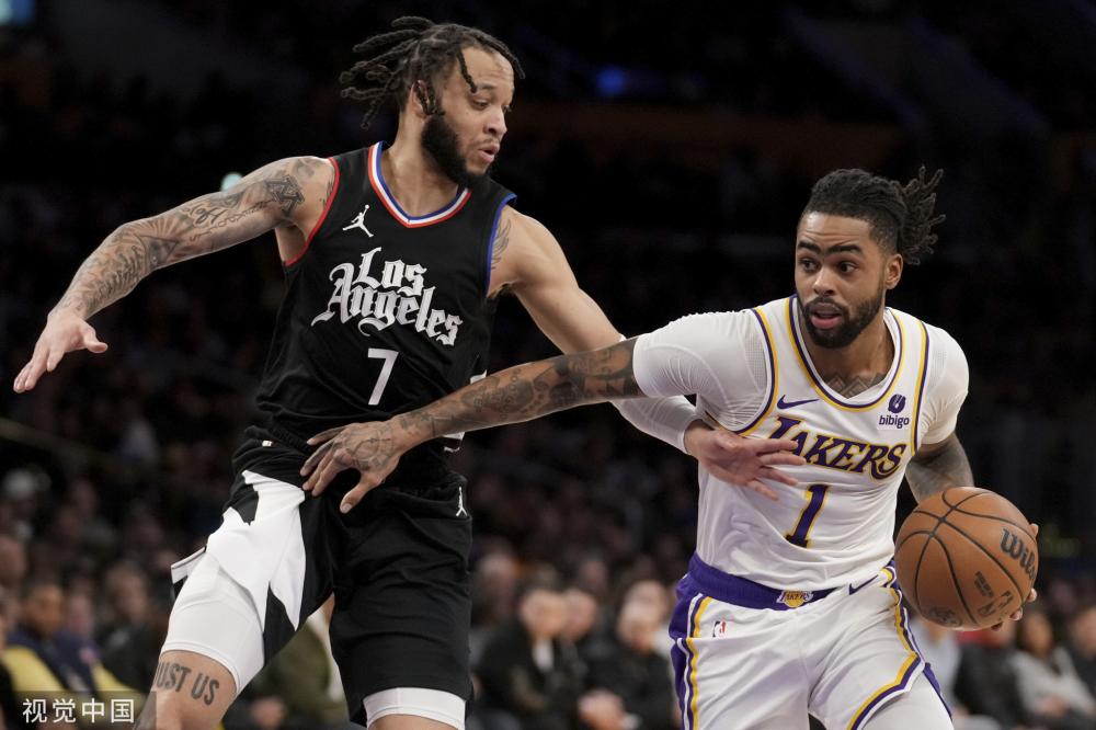 在季后赛中 在季后赛中