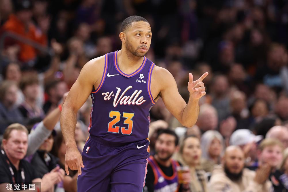 3名球员 3名球员